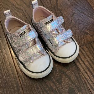 Toddler girls silver and pink converse shoes. Size 5